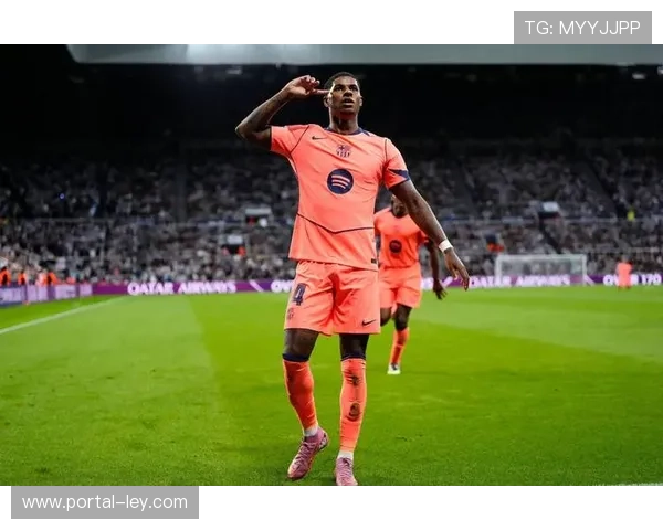 拉什福德：红牌让比赛更加困难，球队需在下一场改进