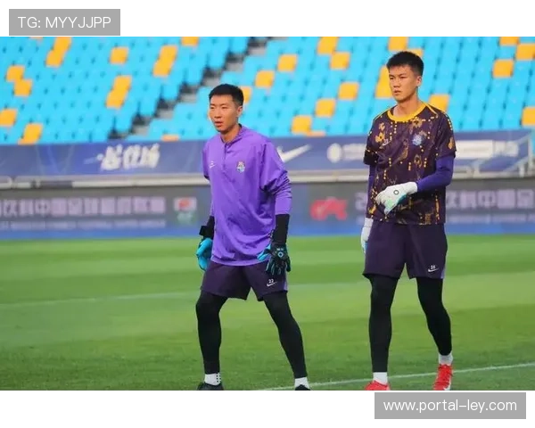 津门虎门将方镜淇因膝韧带重伤离队，俱乐部支持其寻求比赛机会