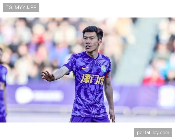 天津津门虎0-0闷平上海海港,巴尔加斯中柱错失良机 天津津门虎0-0闷平上海海港,巴尔加斯中柱错失良机